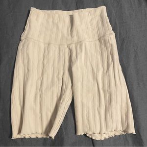 Cream Aerie Biker Shorts